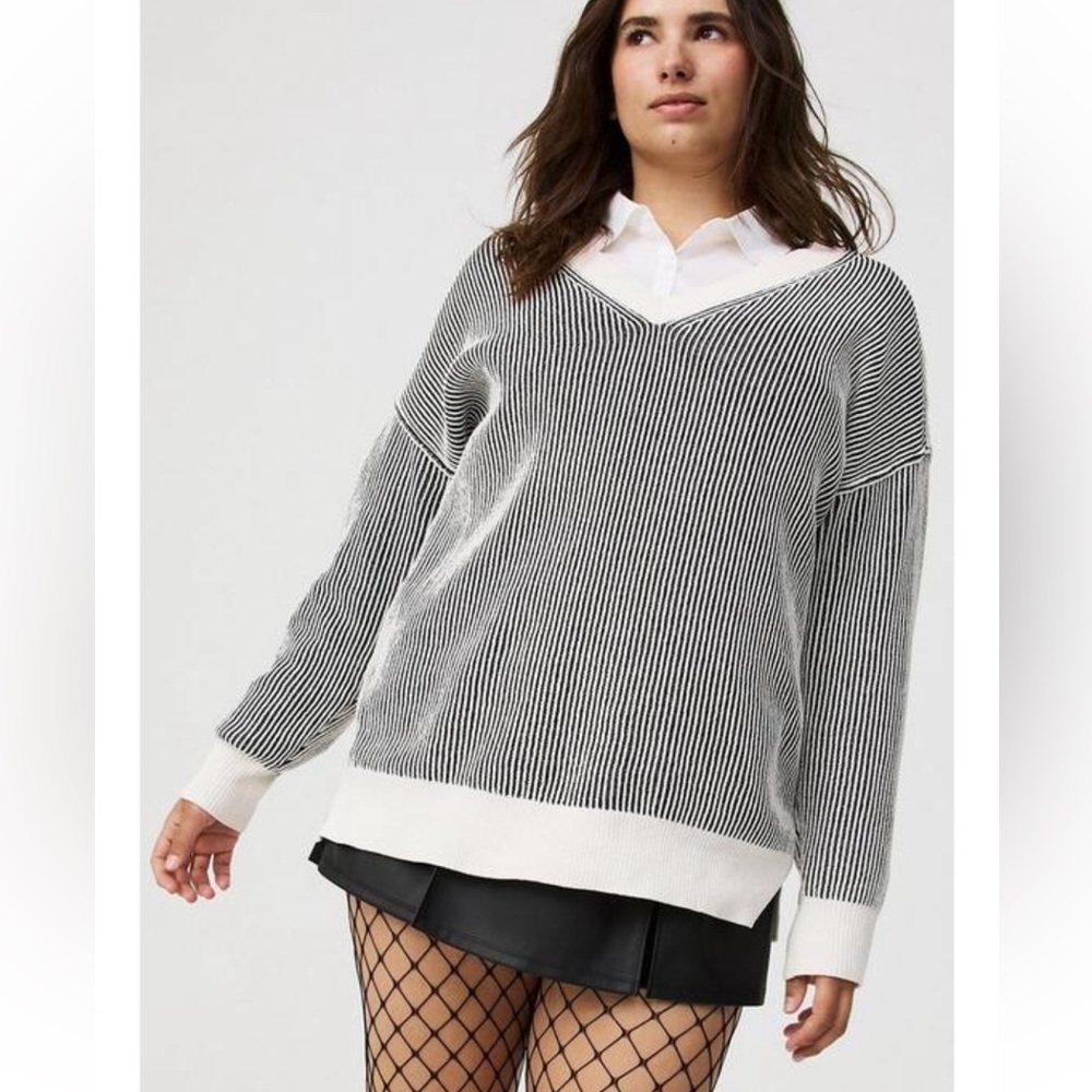 Torrid Chenille V-Neck Sweater - Picture 5 of 8